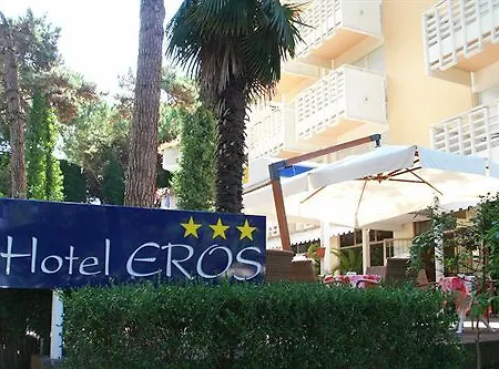 Eros ホテル